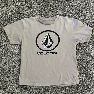 Boys used Volcom shirt